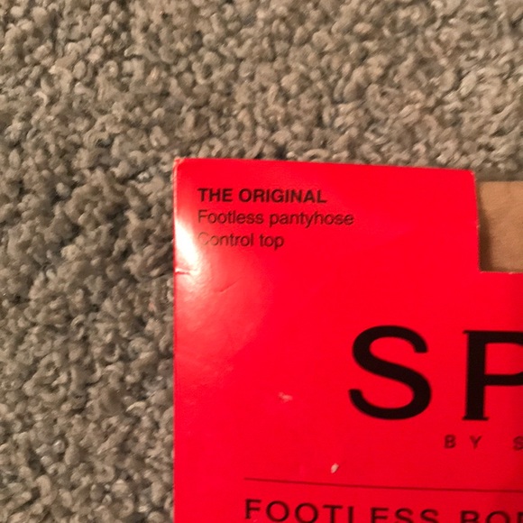 Spanx by Sara Blakely Size c FOOTLESS BODYSHAPING! - Picture 2 of 6